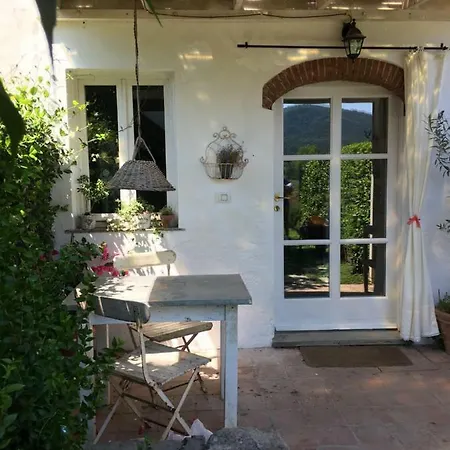 La Casina Di Verciano * Lucca